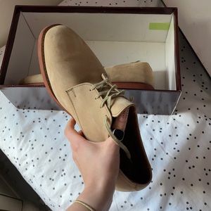 Allen Edmonds Oxford style dress shoe